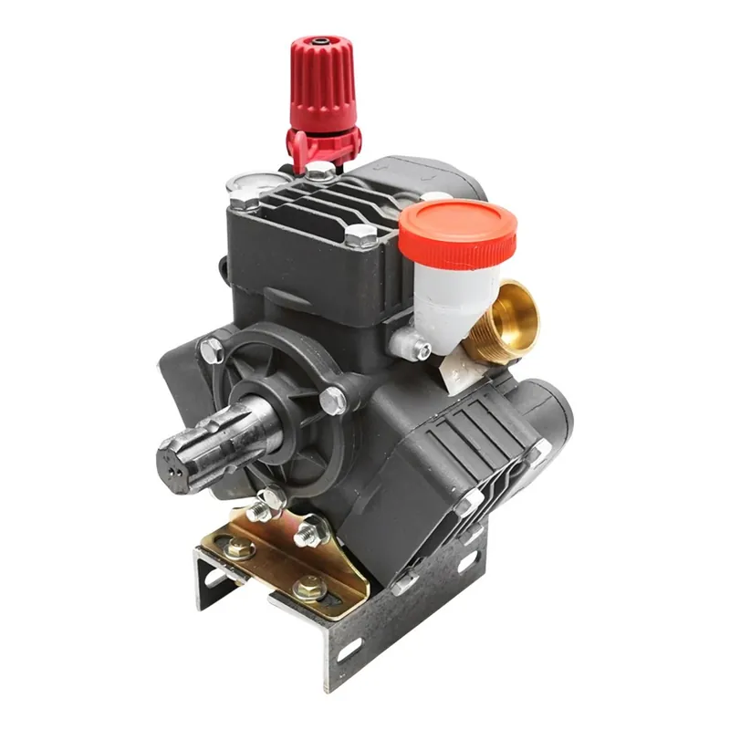 Retur gratuit POMPA ERBICIDAT IN 3 PISTOANE Z-6 100L/MIN